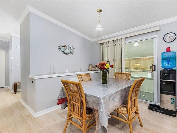 4th image of 2373 Payne Ln