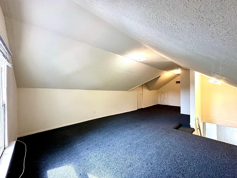 523 Valley Forge Rd — Photo 8