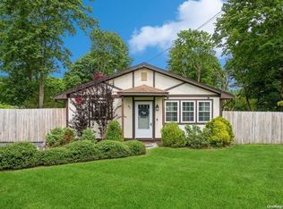 45 Fuoco Rd, Bellport, NY 11713