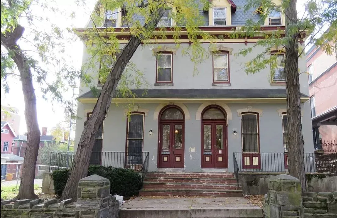 3416 Powelton Ave — Photo 2
