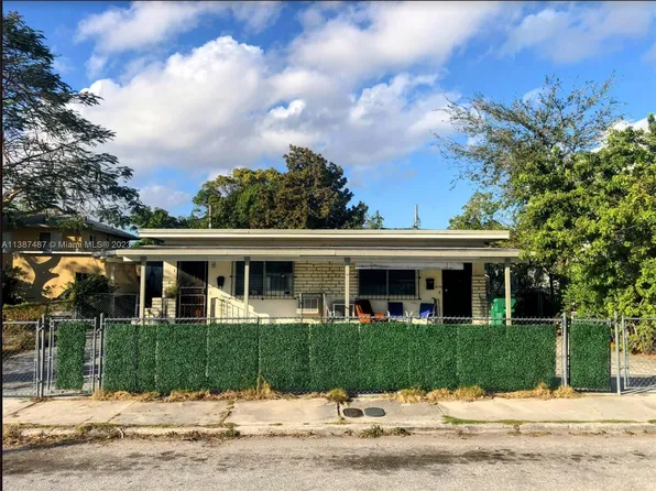 2135 & 2137 NW 1st Ter, Miami, FL 33125