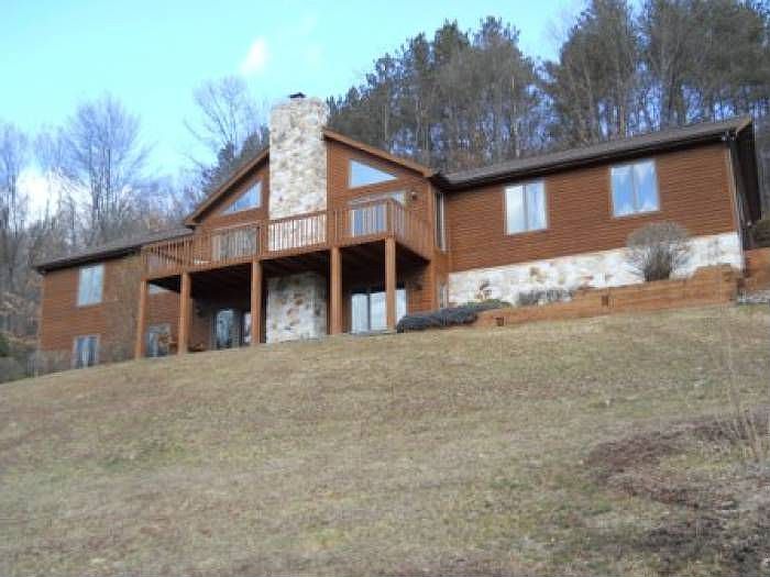 389 Alpine Way