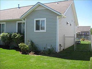 3rd image of 2903 Stratford Ln