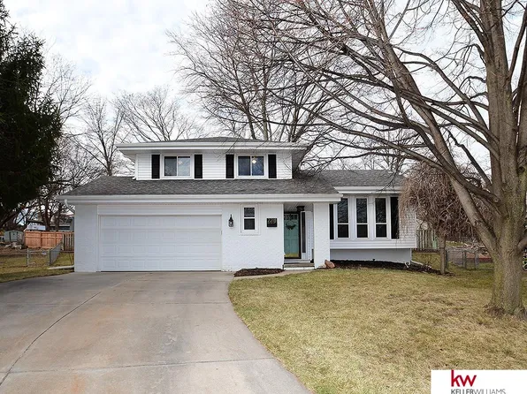 2218 S 161st Cir, Omaha, NE 68130