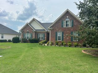 209 Saint Thomas Rd, Fayetteville, NC 28311
