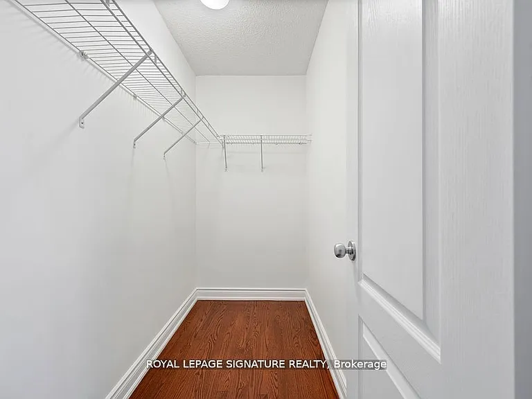 1 Rean Dr #Townhouse 9 — Photo 28