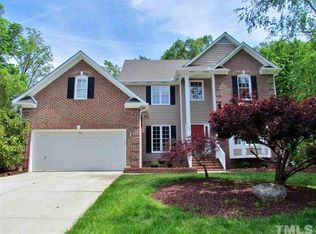 104 Khalsa Ct, Durham, NC 27713