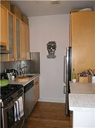 Rented by R New York