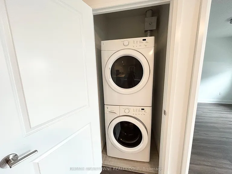 460 A Belmont Ave W #510 — Photo 18