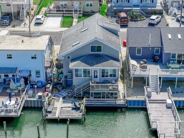 519 W Poplar Ave, West Wildwood, NJ 08260