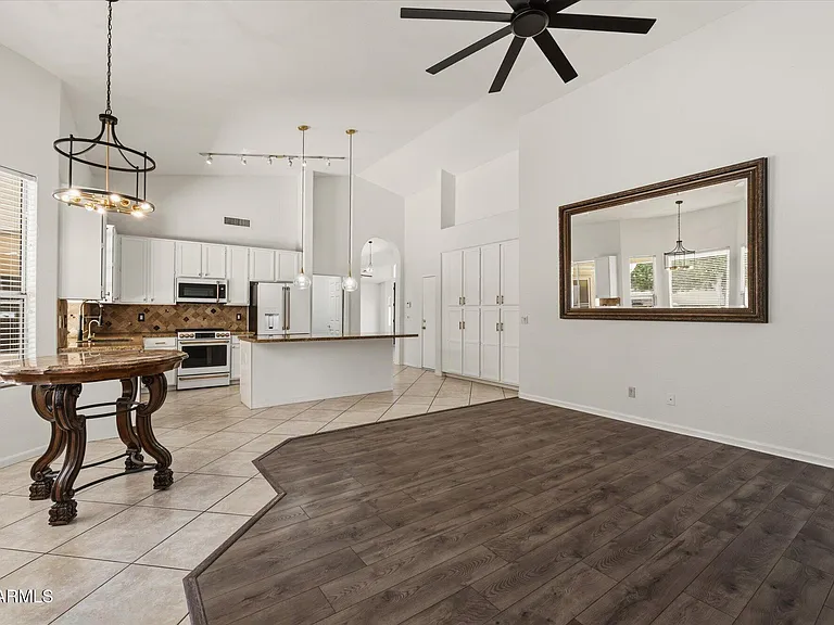 5761 W Park Ave — Photo 11