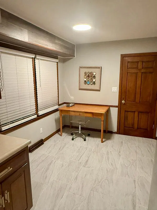 2 bed, 1.5 bath, 815 sqft, $3,400 — Photo 4