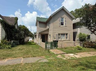 118 S Walsh St, Garrett, IN 46738