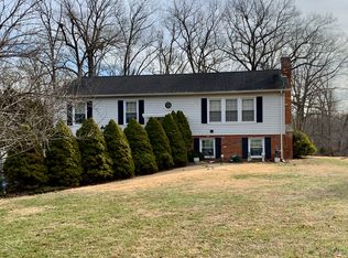 11561 Lucasville Rd, Manassas, VA 20112
