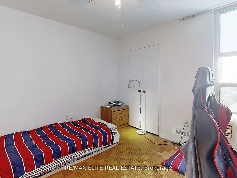 360 Ridelle Ave #1407 — Photo 14