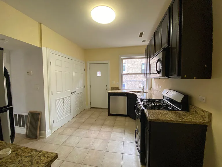 3802 W Irving Park Rd — Photo 4
