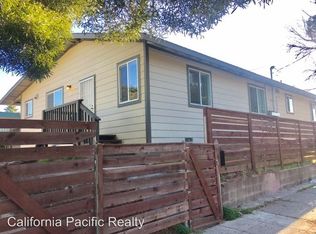 8330 Dowling St, Oakland, CA 94605