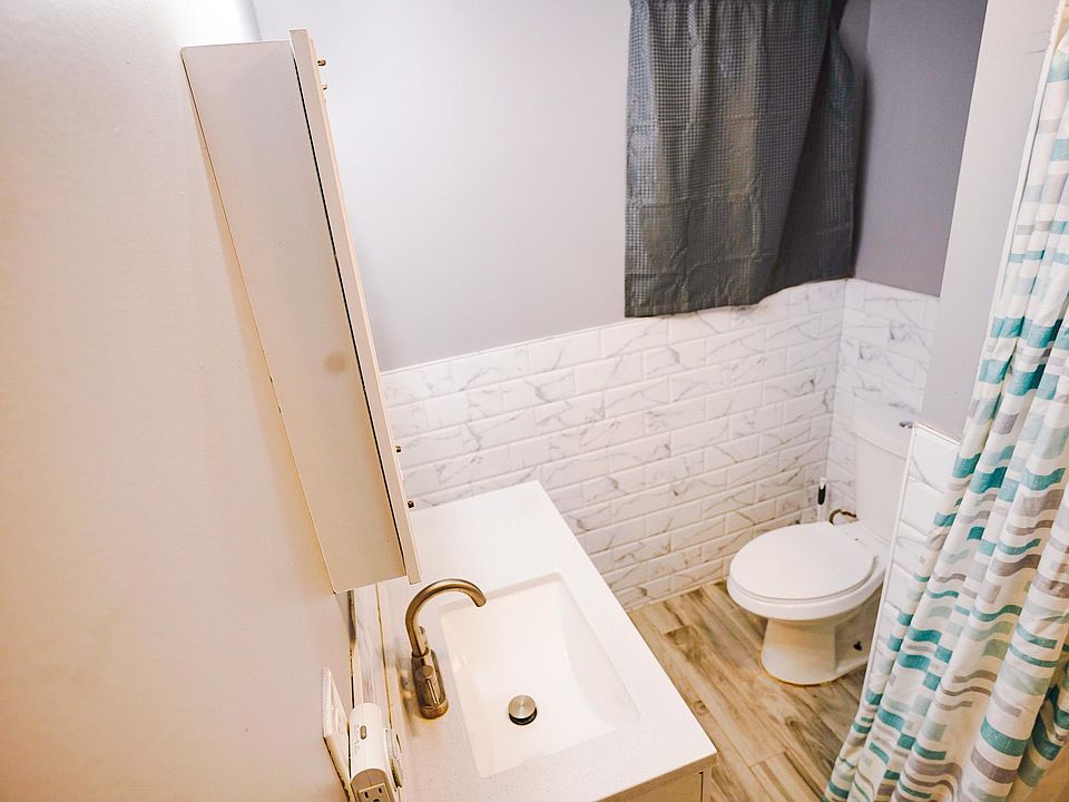 Bathroom 2