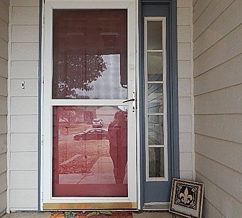 2nd image of 1214 Hillside Dr