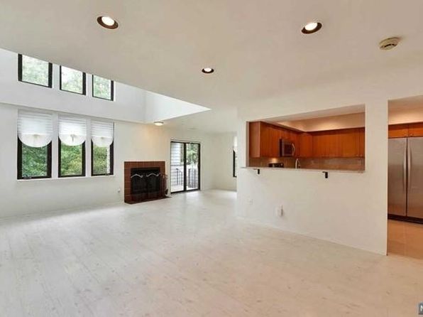 798 Spinnaker Ct #798