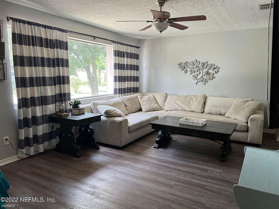 1st image of 3713R Hoover Ln