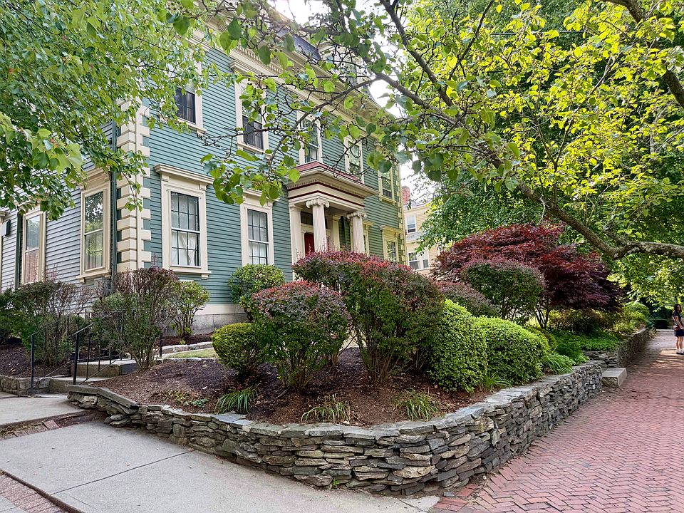 1st image of 367 Benefit St #1