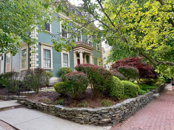 367 Benefit St #1, Providence, RI 02903