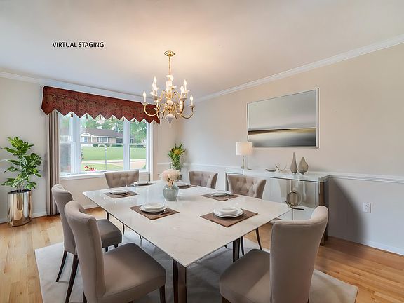 5th image of 200 Edge Wood Dr