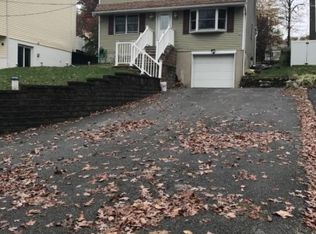 413 Wills Ave, Stanhope, NJ 07874