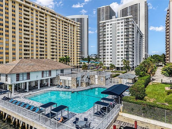4th image of 1849 S Ocean Dr APT 201