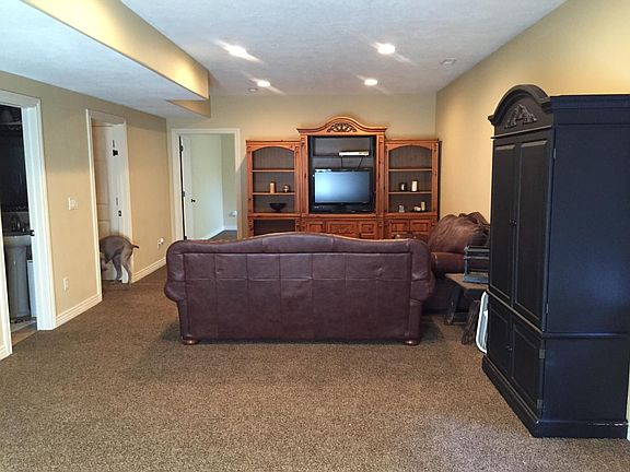 3rd image of 3662 E Alpen Way