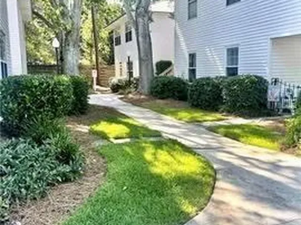 206 W Island Square Dr, Saint Simons Island, GA 31522