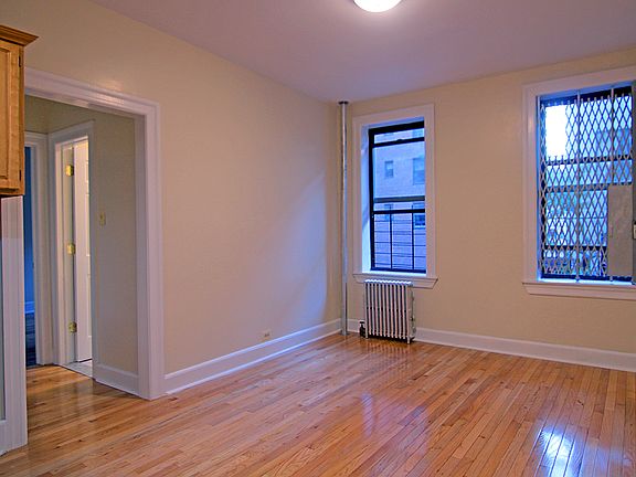 3rd image of 267 Edgecombe Ave APT 3E