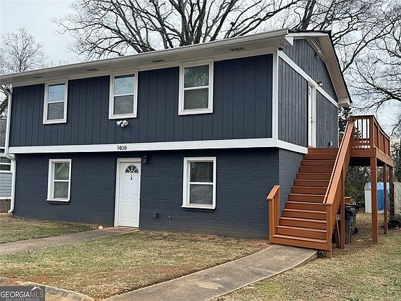 3rd image of 1408 Lyle Ave Unit A & B