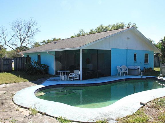 4th image of 1978 Ontario Cir N