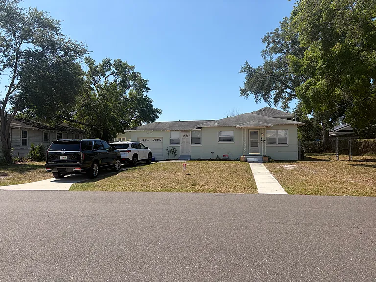 2314 W Gray St — Photo 31