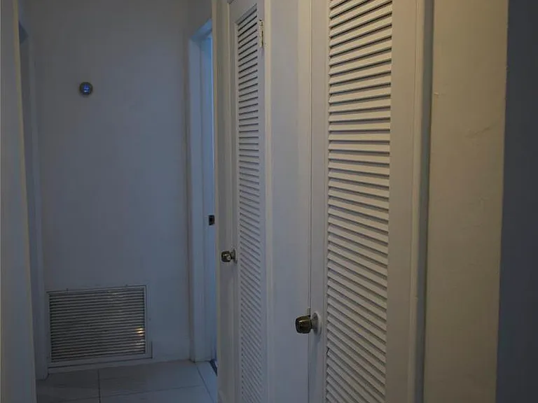 11150 Peachtree Dr — Photo 23