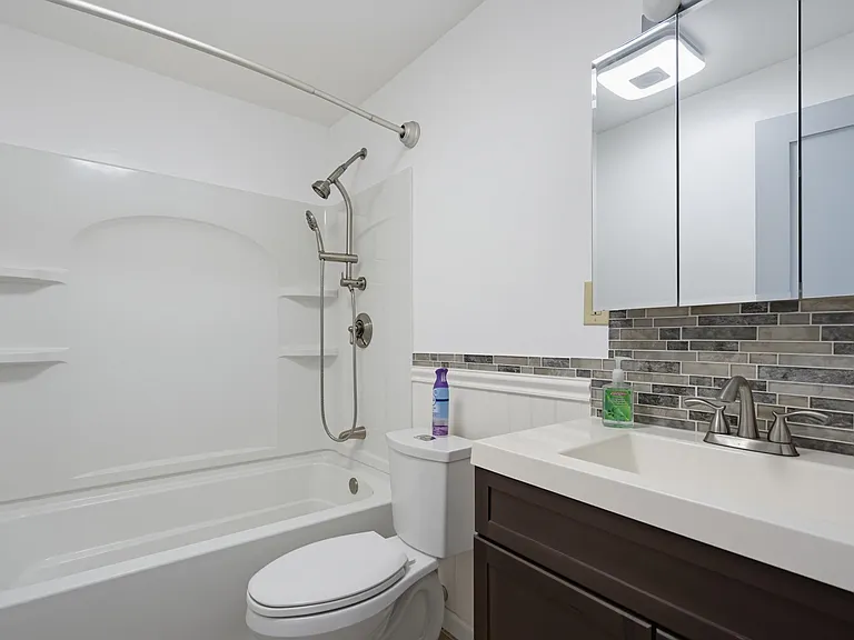 123 English Village Rd #202 — Photo 15