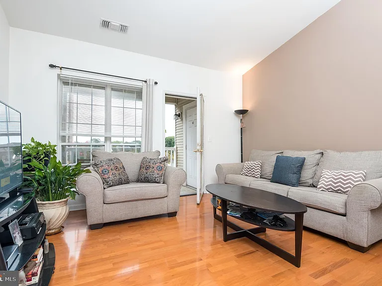 4551 Strutfield Ln #4419 — Photo 4