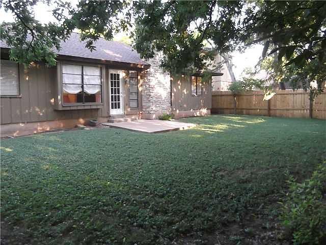 1st image of 10502 School House Ln