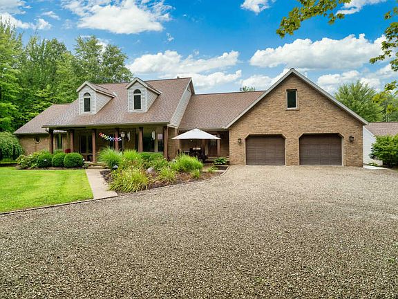 2nd image of 6411 Elena Pl
