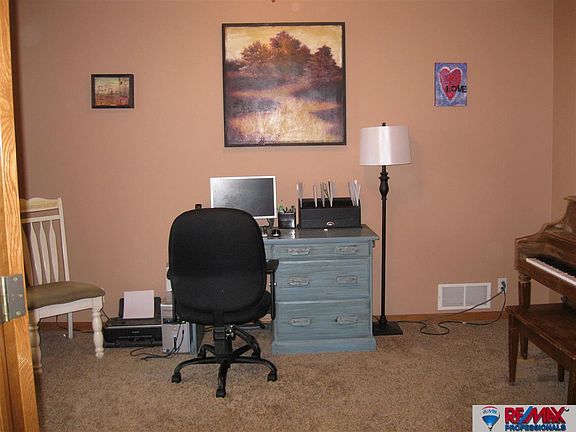 4th image of 21745 Erin Cir