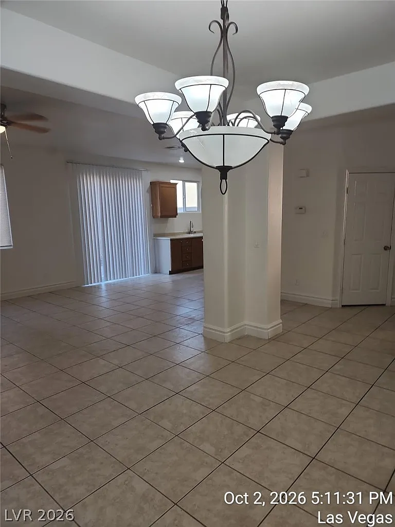 4 bed, 3.0 bath, 2415 sqft, $2,450 — Photo 4