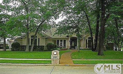 1st image of 8300 Thorndyke Dr