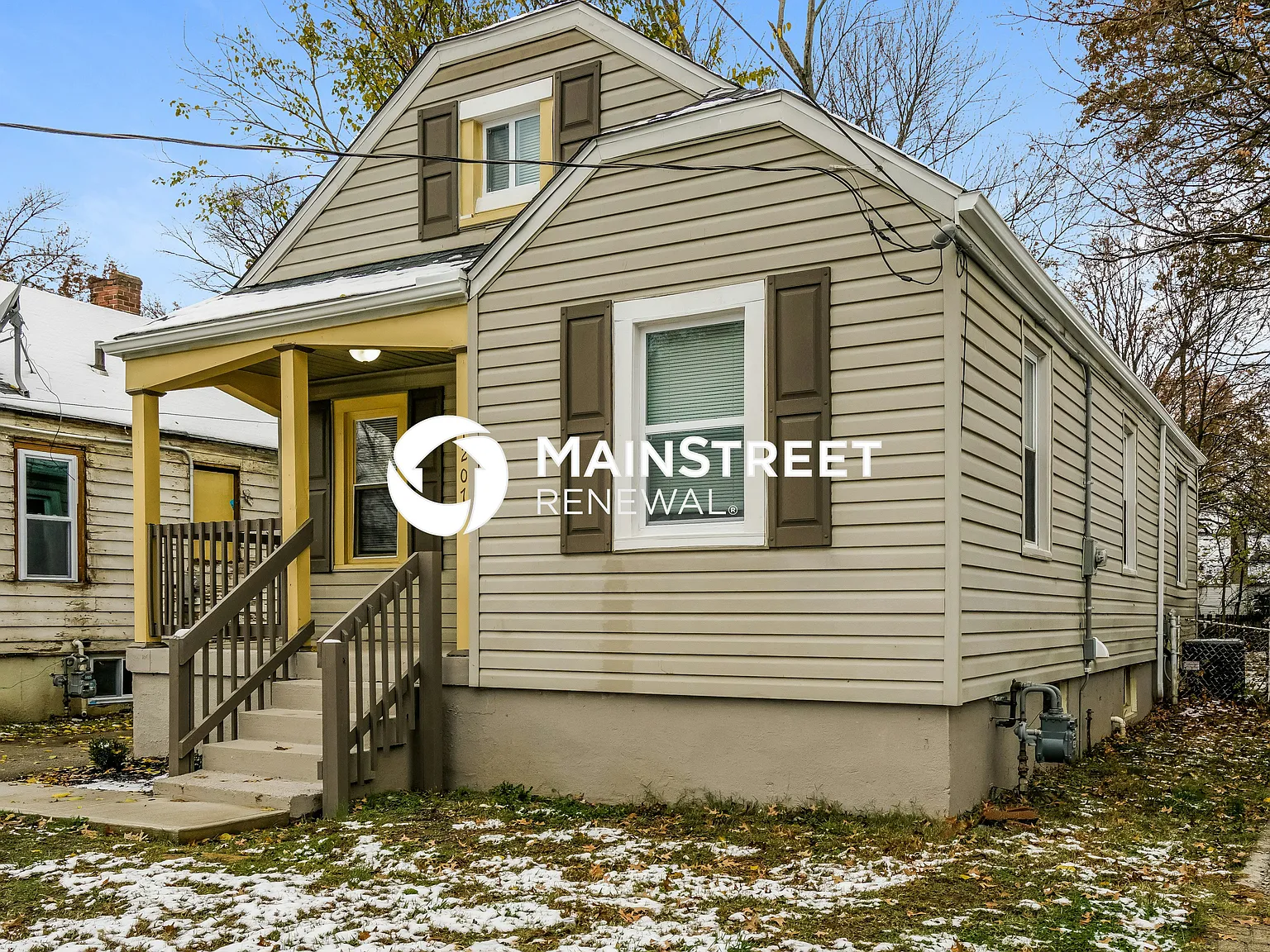 1207 Bicknell Ave — Photo 2