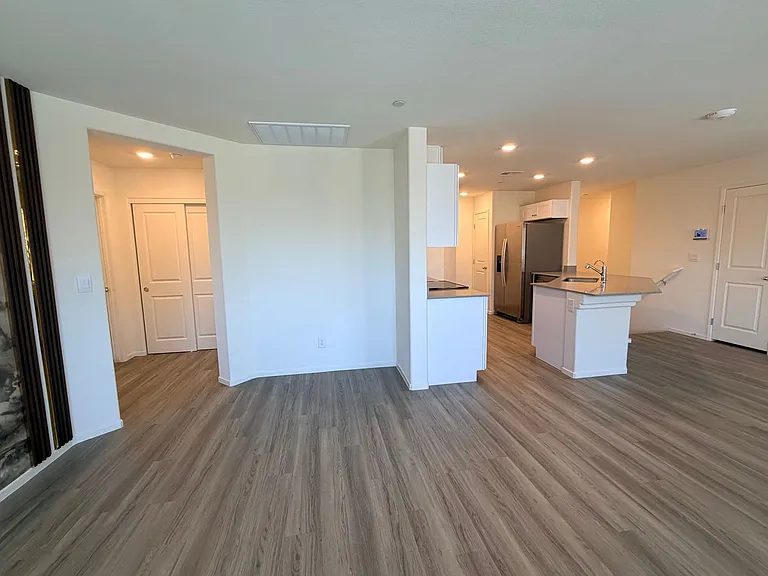 7865 Pandora Sky St #1 — Photo 9