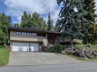 2053 Arlington Dr N, Anchorage, AK 99517