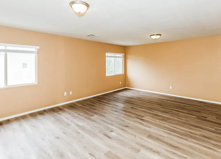 5136 Marsh Butte St — Photo 5