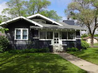 499 5th Ave NW, Valley City, ND 58072