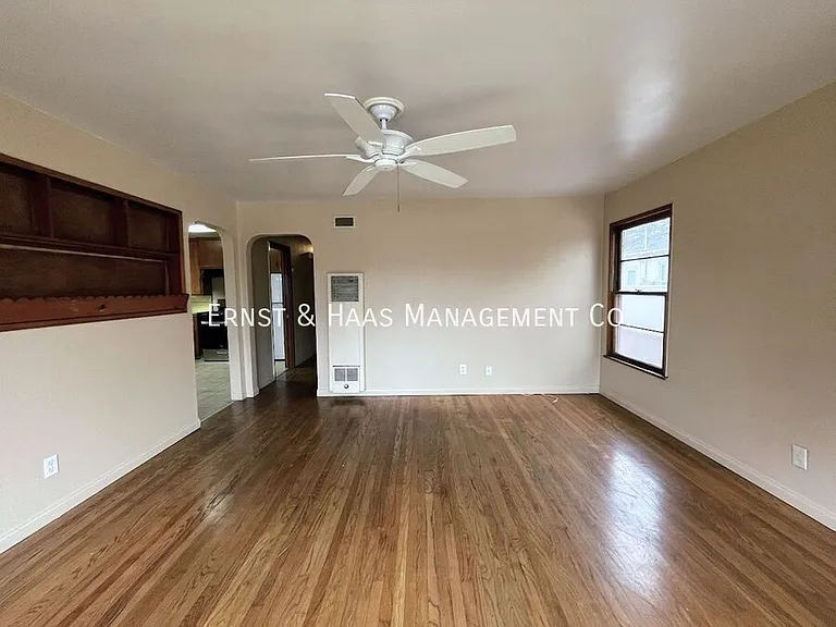 5821 John Ave — Photo 4